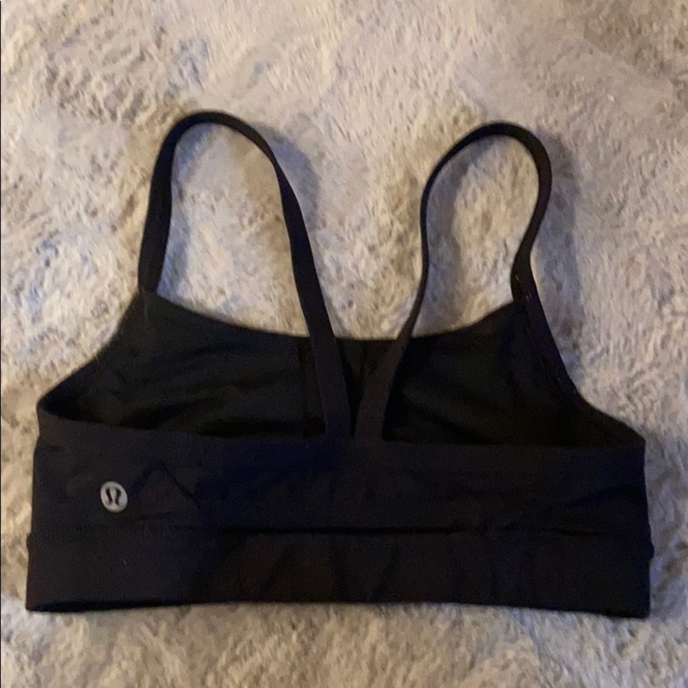 lululemon sports bra